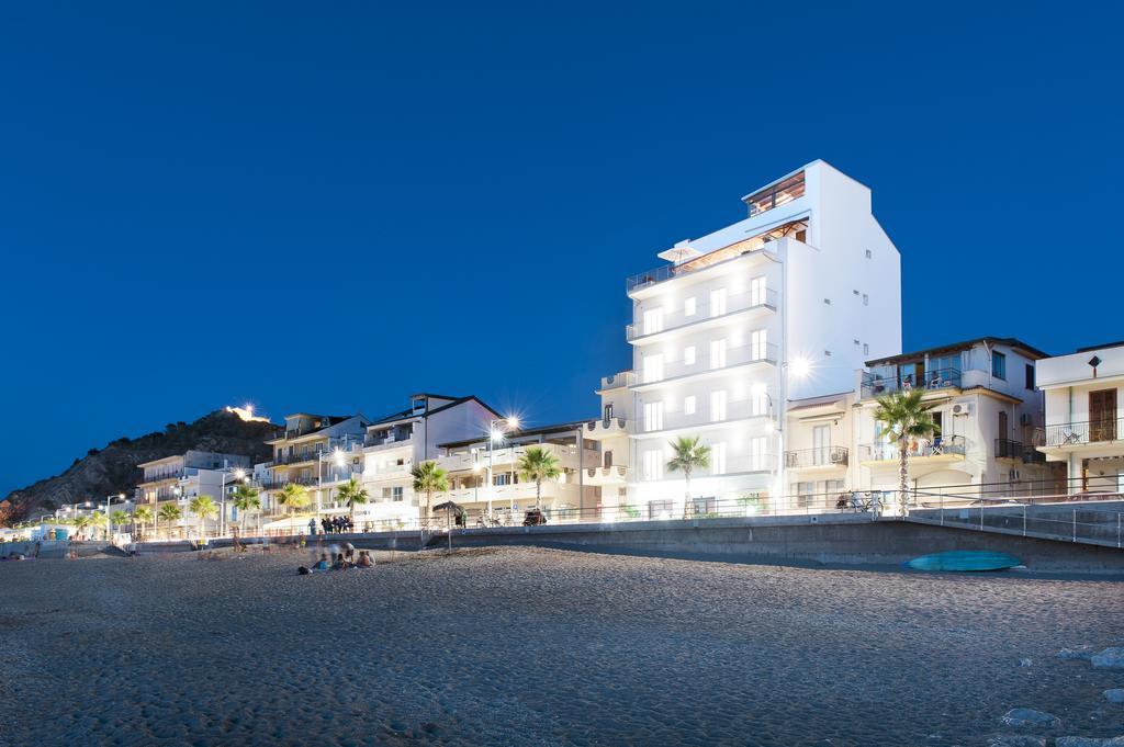 Vuelle Residence Apartments 카포오를란도 외부 사진